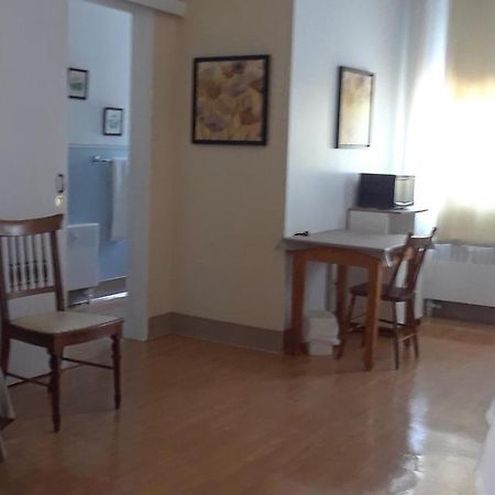 Mhotel Domaine L'Envolee- Maison Fleurie Викториавил Екстериор снимка
