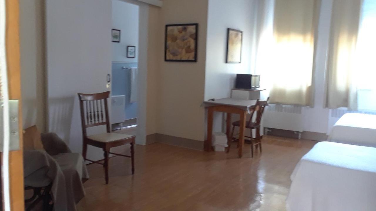 Mhotel Domaine L'Envolee- Maison Fleurie Викториавил Екстериор снимка